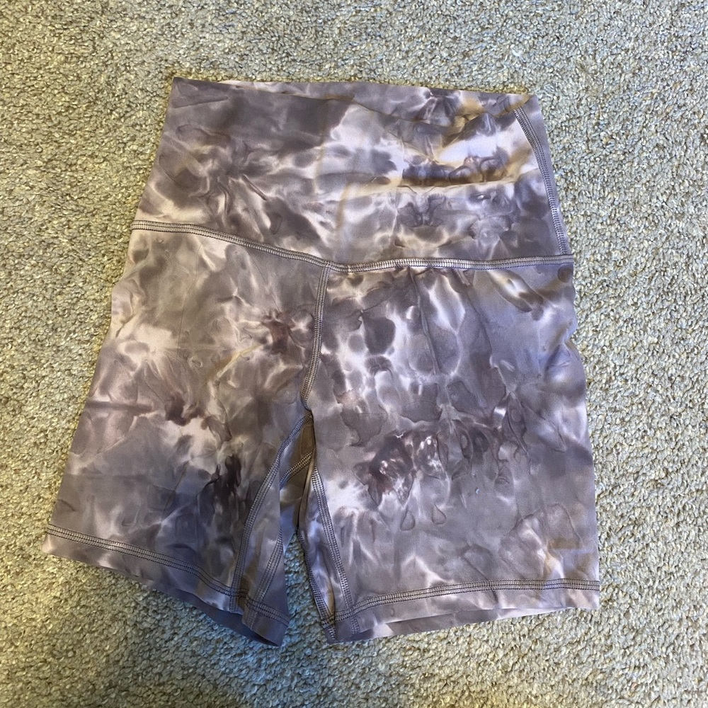lululemon align biker shorts